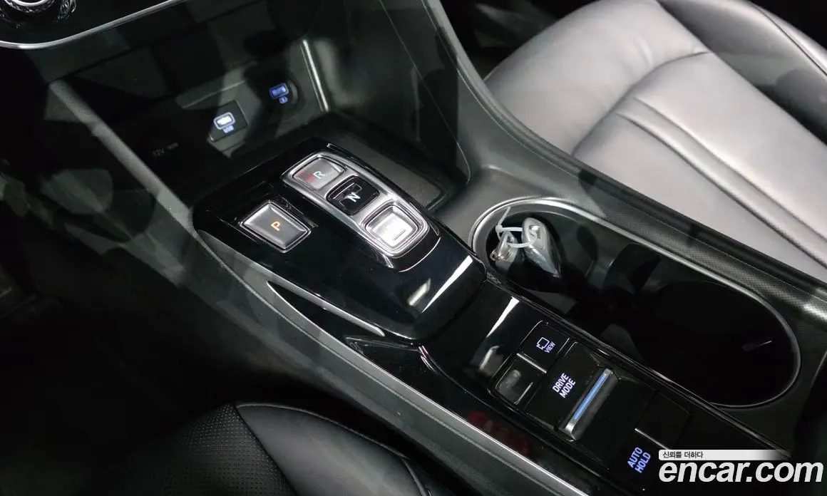 Hyundai Sonata 2022 2.0 автомат (гидро), фото 12