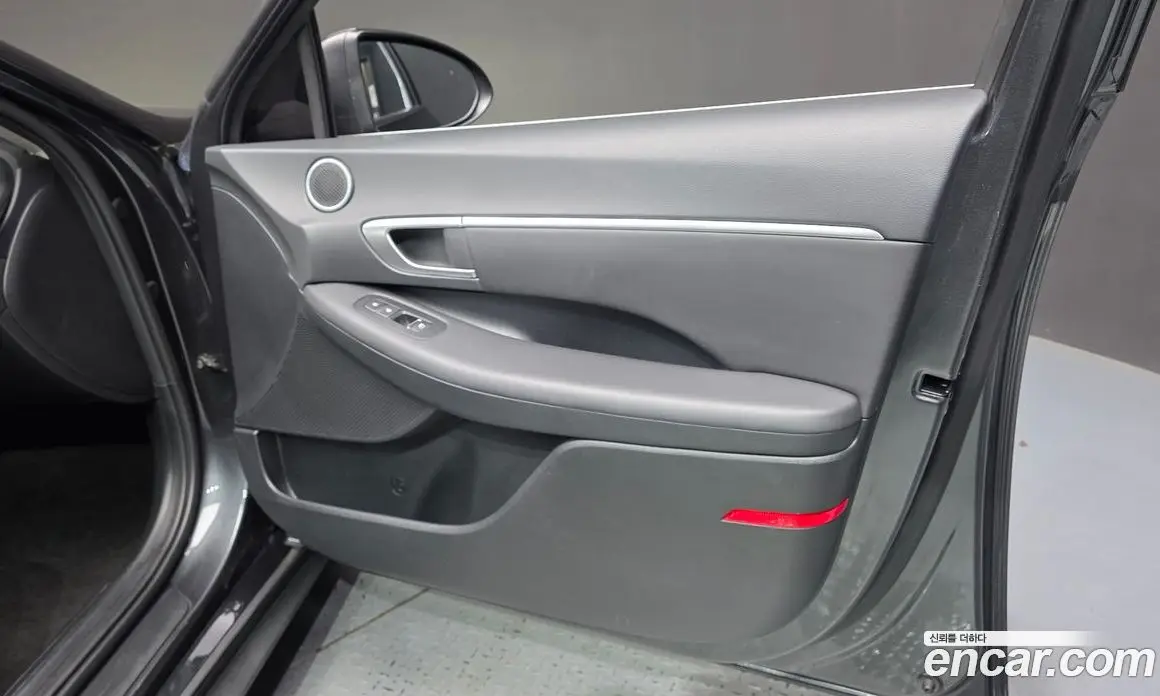 Hyundai Sonata 2022 2.0 автомат (гидро), фото 14