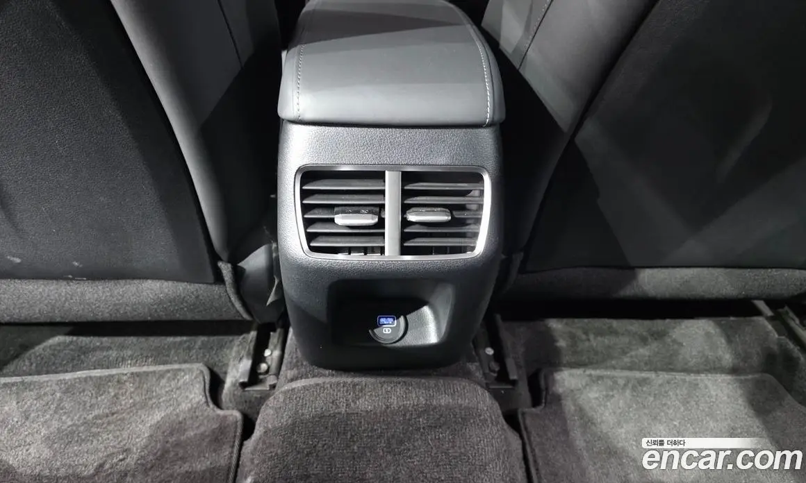 Hyundai Sonata 2022 2.0 автомат (гидро), фото 30