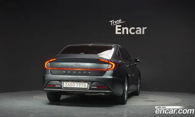 Hyundai Sonata 2022 2.0 автомат (гидро), миниатюра 4