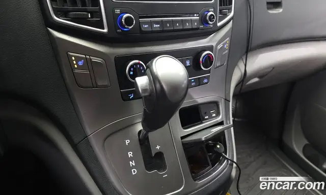 Hyundai Starex 2020 2.5 автомат (гидро), миниатюра 12