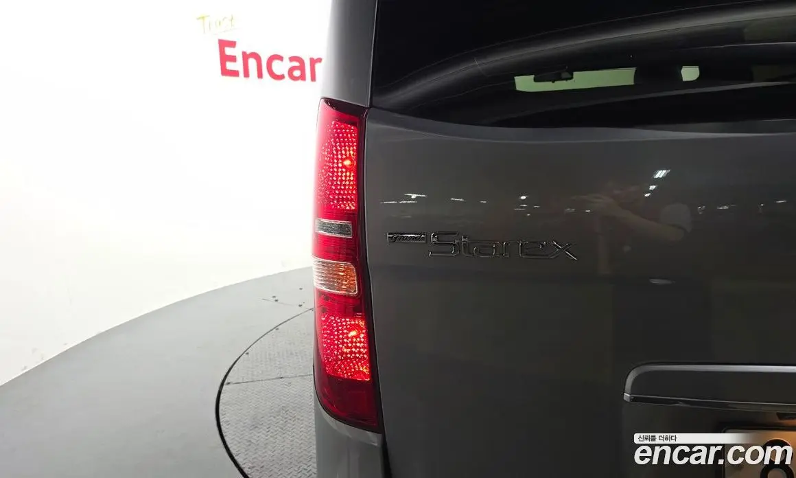 Hyundai Starex 2020 2.5 автомат (гидро), фото 9