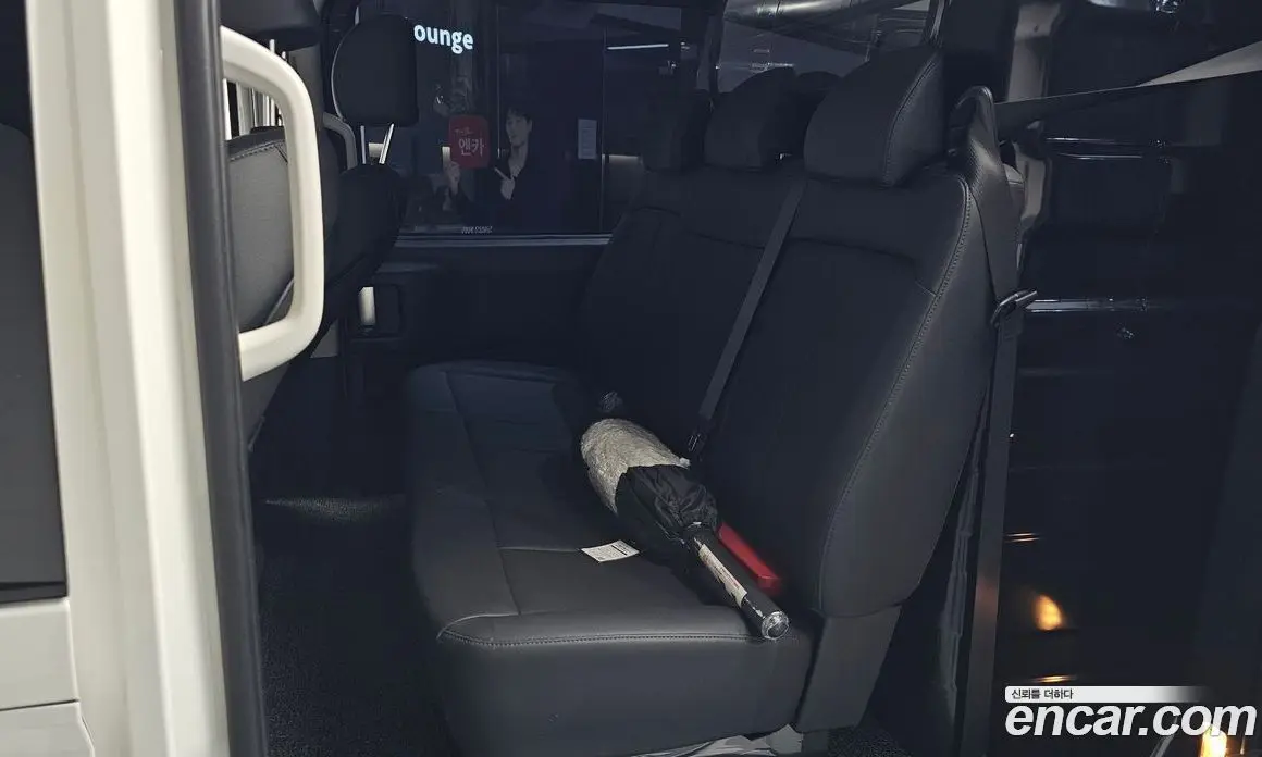 Hyundai Staria 2025 1.6 автомат (гидро), фото 17