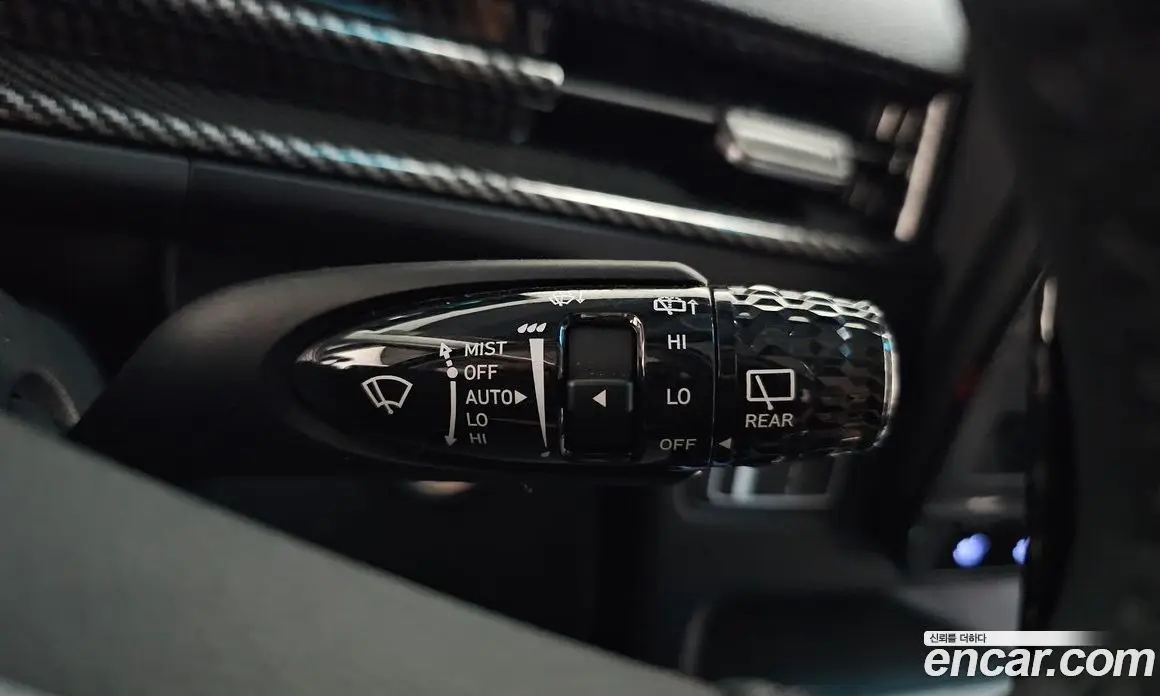 Hyundai Staria 2025 1.6 автомат (гидро), фото 24