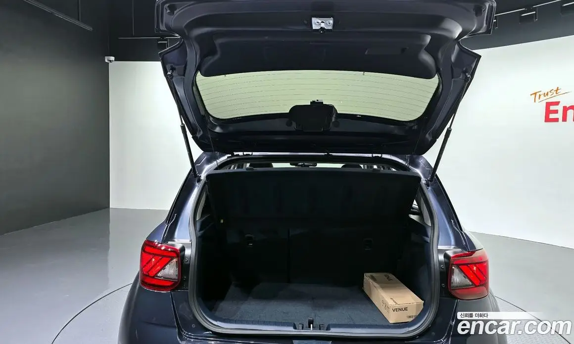 Hyundai Venue 2021 1.6 автомат (гидро), фото 20 Hyundai Venue 2021 1.6 автомат (гидро), фото 20