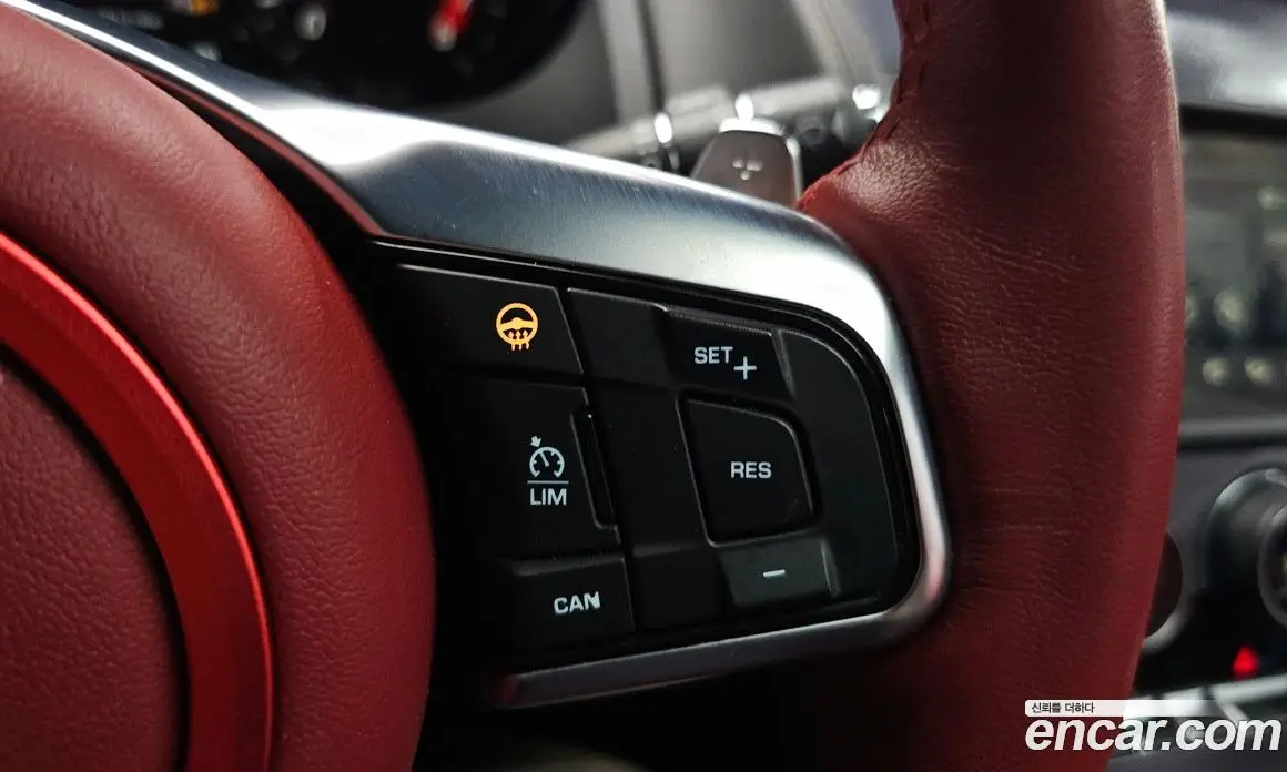 Jaguar F-Type 2019 2.0 автомат (гидро), фото 13