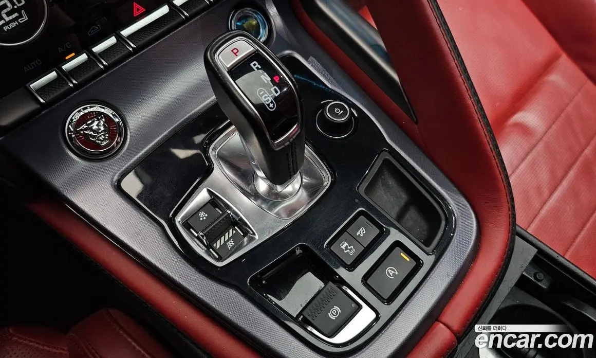Jaguar F-Type 2019 2.0 автомат (гидро), фото 9