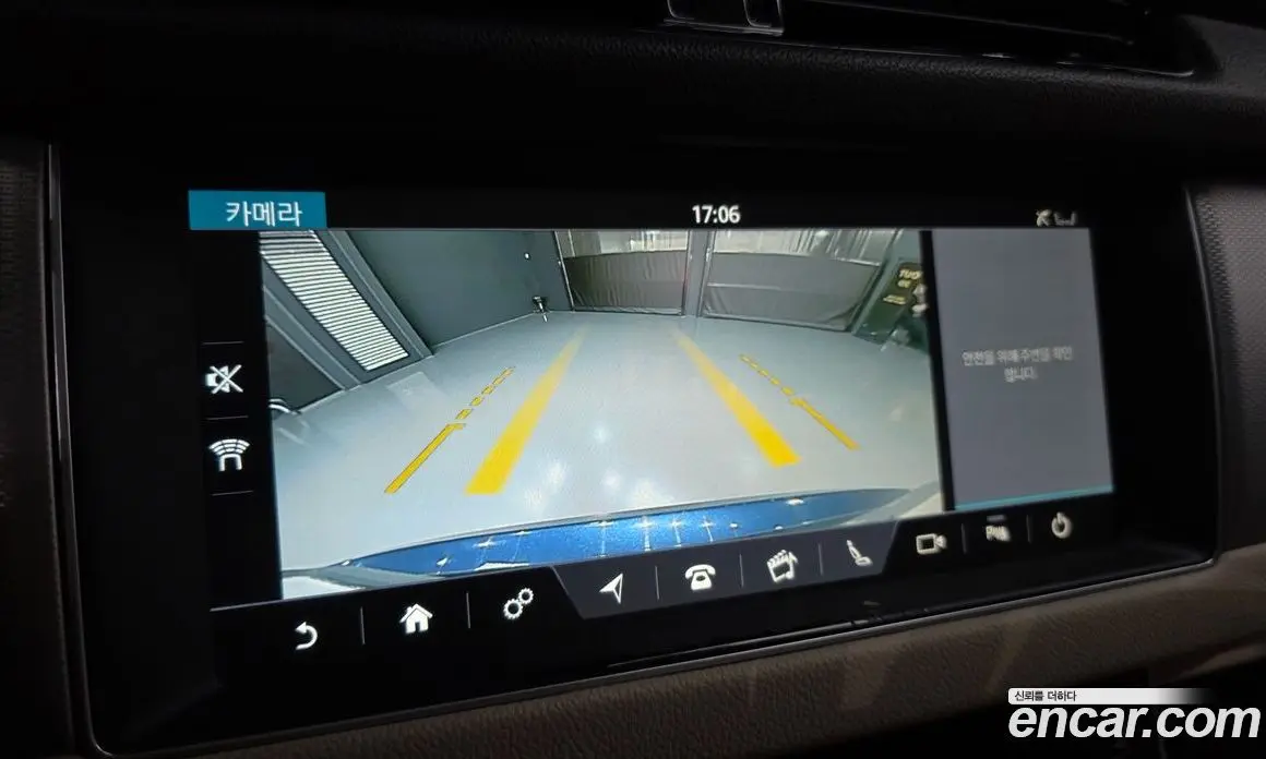 Jaguar XF 2018 2.0 автомат (гидро), фото 16