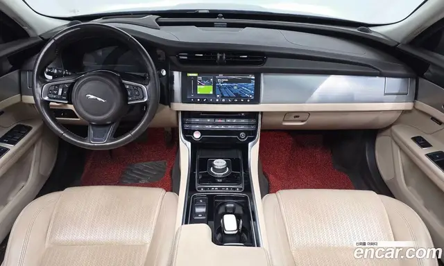 Jaguar XF 2018 2.0 автомат (гидро), миниатюра 7