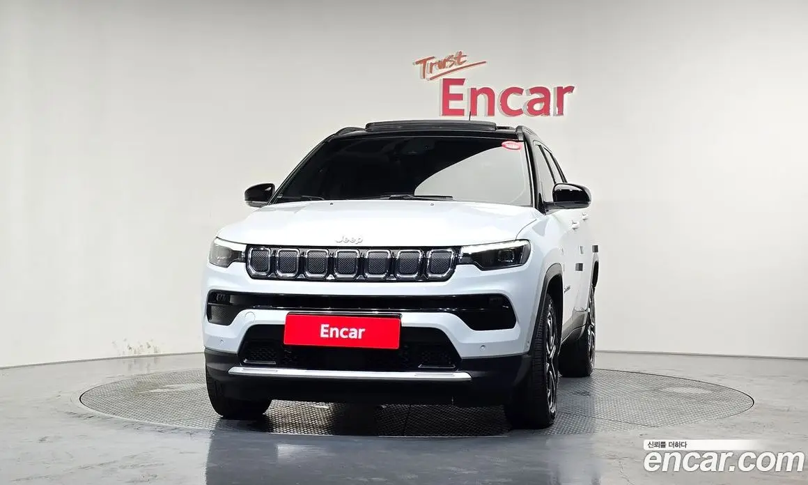 Jeep Compass 2022 2.4 автомат (гидро), фото 3