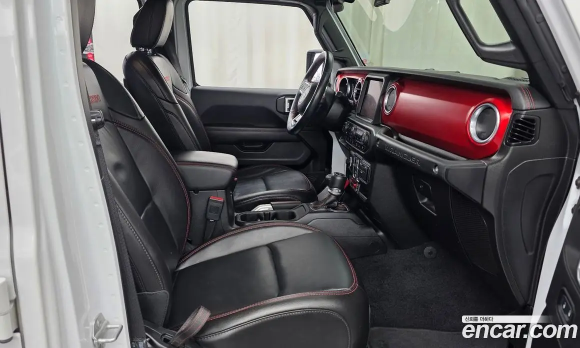 Jeep Wrangler 2020 2.0 автомат (гидро), фото 16