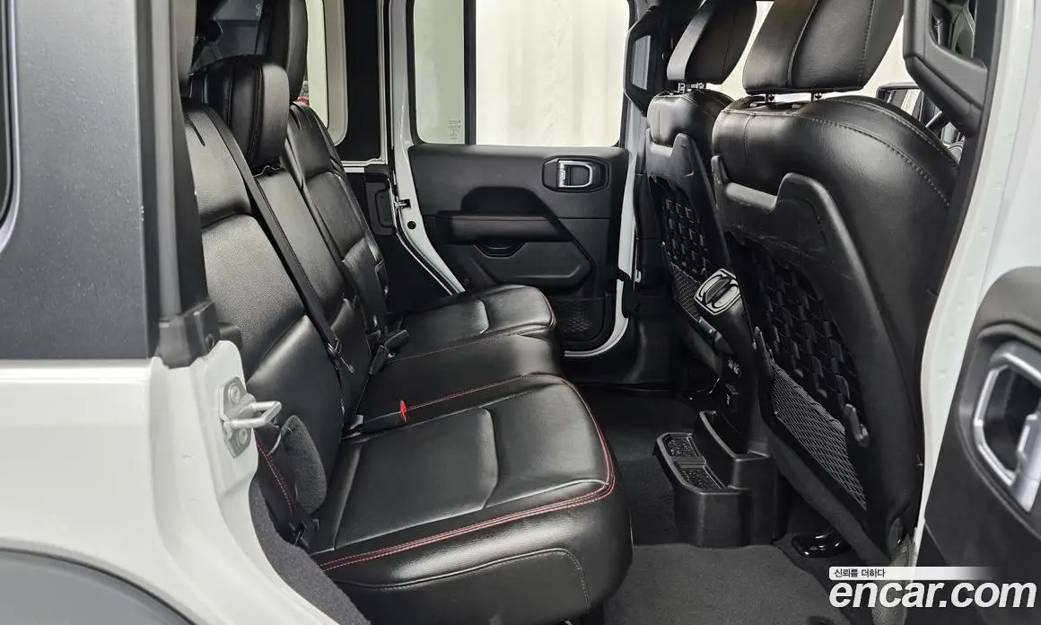 Jeep Wrangler 2020 2.0 автомат (гидро), фото 17