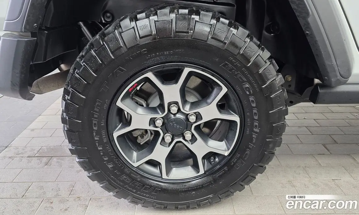 Jeep Wrangler 2020 2.0 автомат (гидро), фото 5