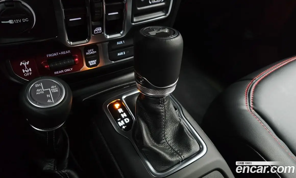 Jeep Wrangler 2025 2.0 автомат (гидро), фото 12