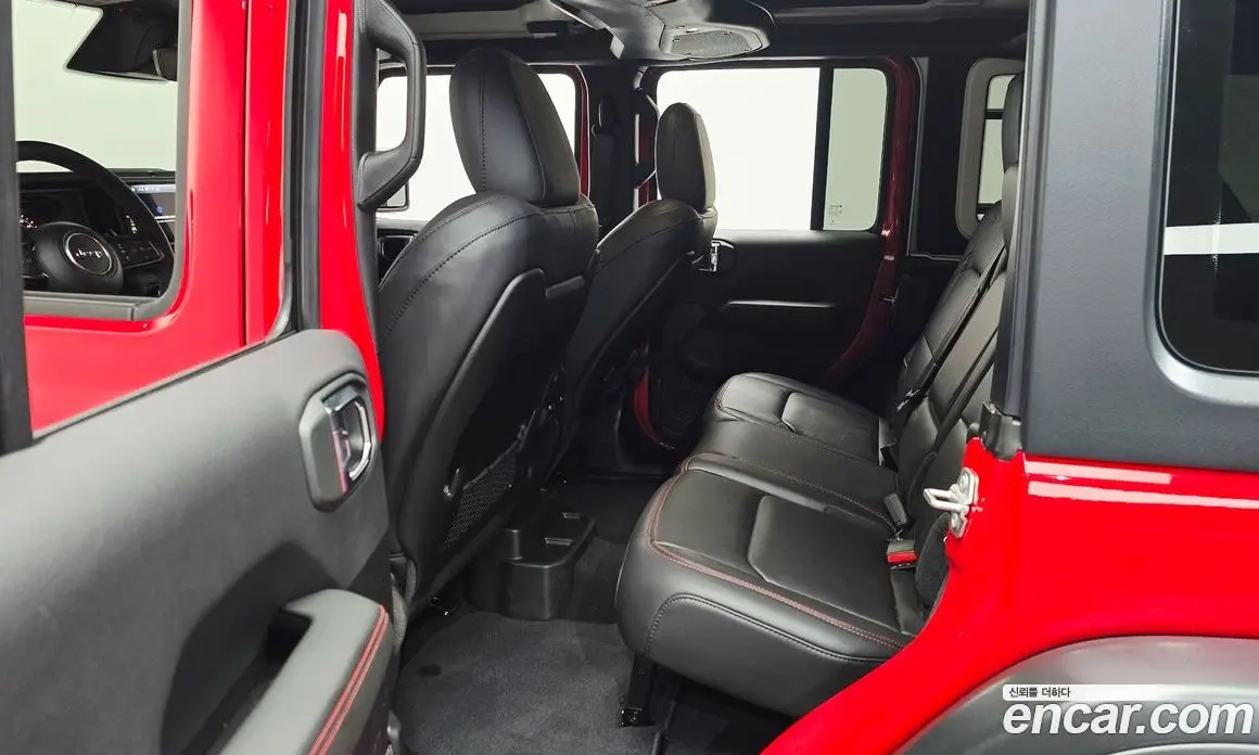 Jeep Wrangler 2025 2.0 автомат (гидро), фото 17