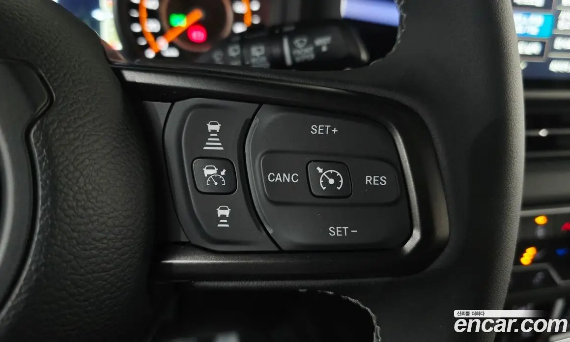 Jeep Wrangler 2025 2.0 автомат (гидро), фото 23