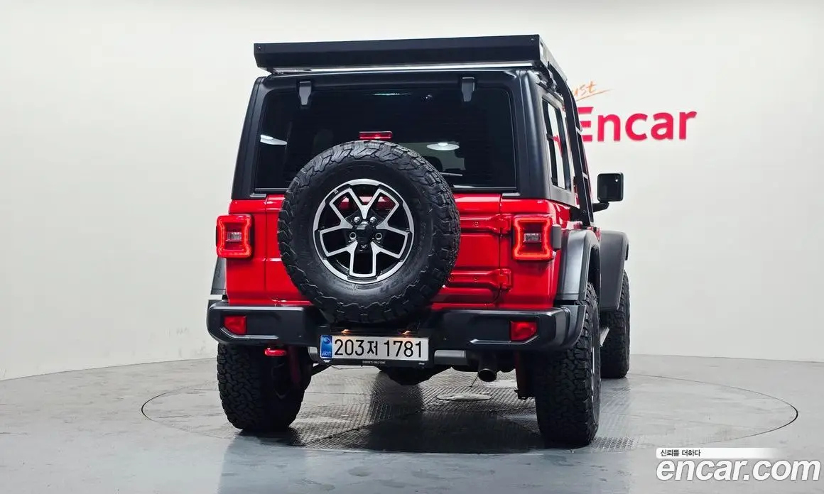Jeep Wrangler 2025 2.0 автомат (гидро), фото 4