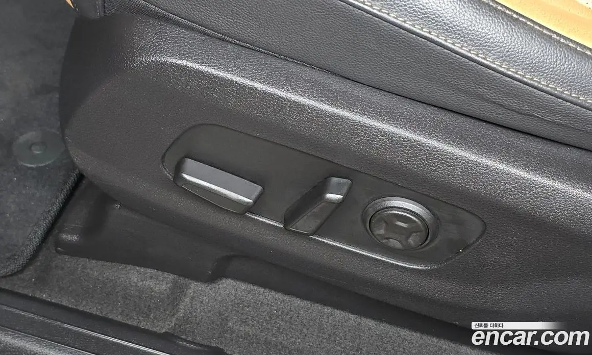 Kia Carnival 2022 3.5 автомат (гидро), фото 32