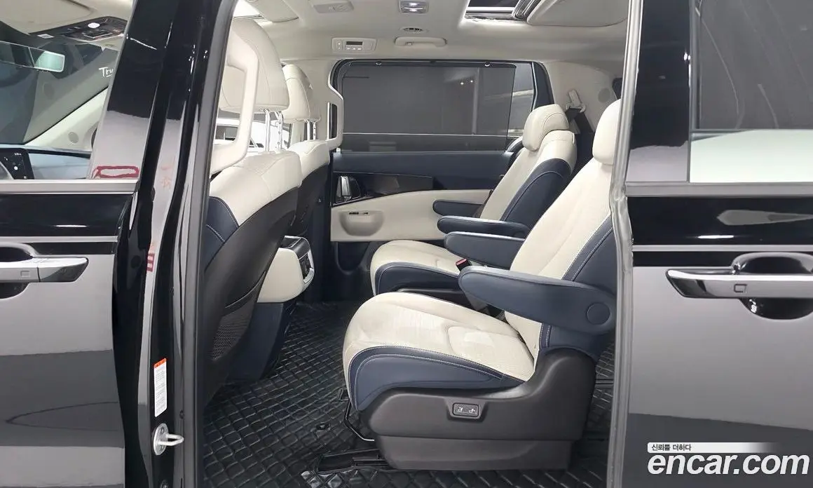 Kia Carnival 2024 1.6 автомат (гидро), фото 17