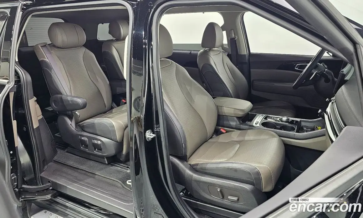 Kia Carnival 2024 2.2 автомат (гидро), фото 13
