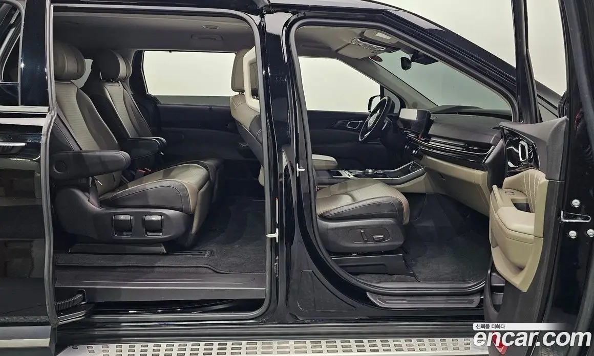 Kia Carnival 2024 2.2 автомат (гидро), фото 16