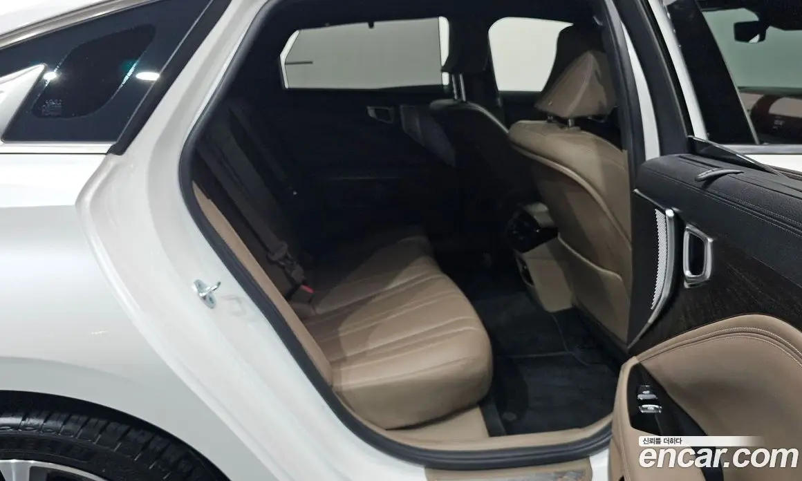 Kia K8 2022 2.5 автомат (гидро), фото 17