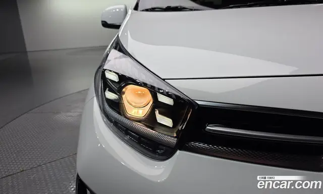 Kia Morning 2022 1.0 автомат (гидро), миниатюра 8