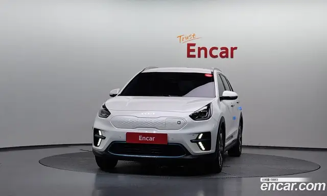Kia Niro 2021 0.2 автомат (гидро), миниатюра 3