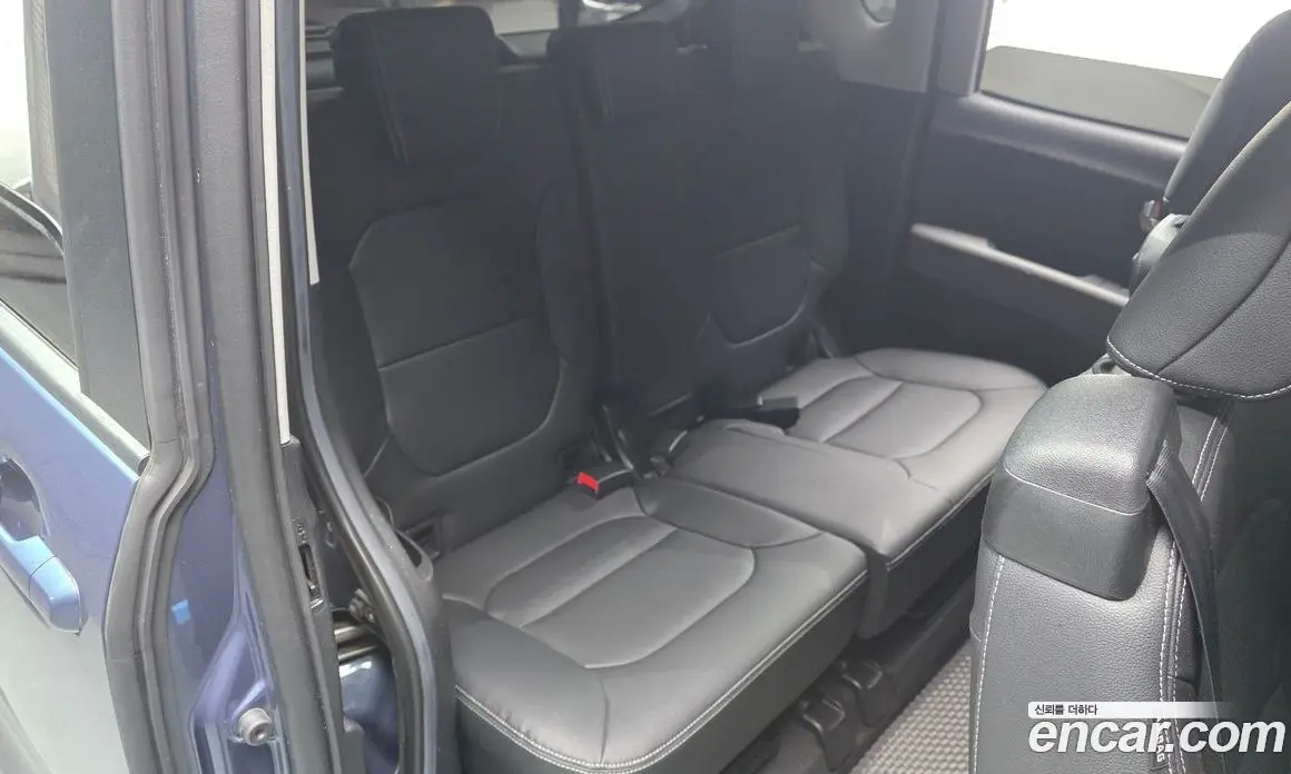 Kia Ray 2024 1.0 автомат (гидро), фото 18