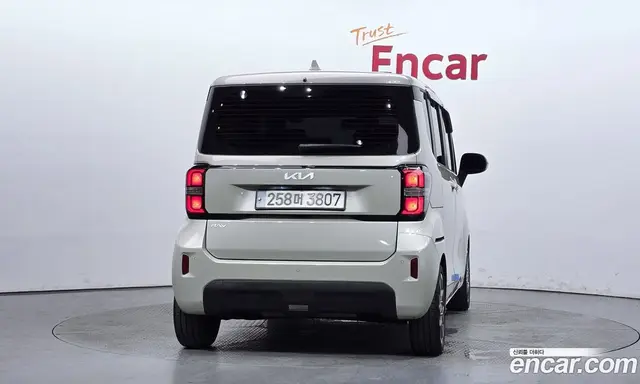 Kia Ray 2024 1.0 автомат (гидро), миниатюра 4