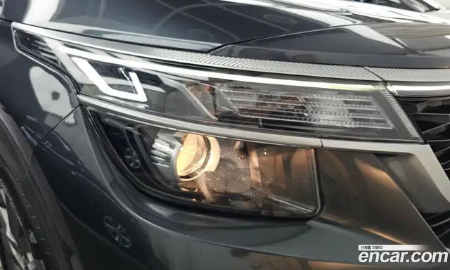 Kia Seltos 2022 1.6 автомат (гидро), миниатюра 8