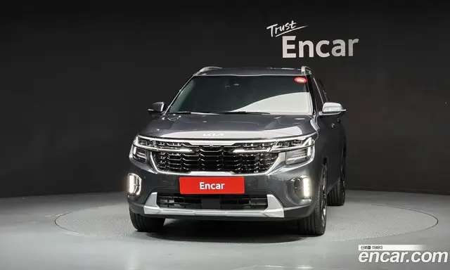 Kia Seltos 2023 1.6 автомат (гидро), миниатюра 3