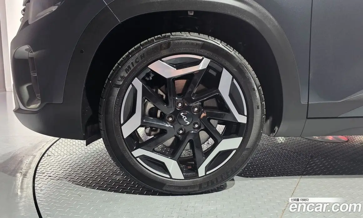 Kia Seltos 2023 1.6 автомат (гидро), фото 5