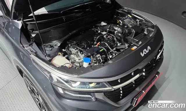 Kia Seltos 2023 1.6 автомат (гидро), миниатюра 6