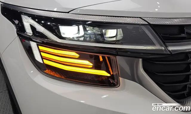 Kia Seltos 2025 1.6 автомат (гидро), миниатюра 8