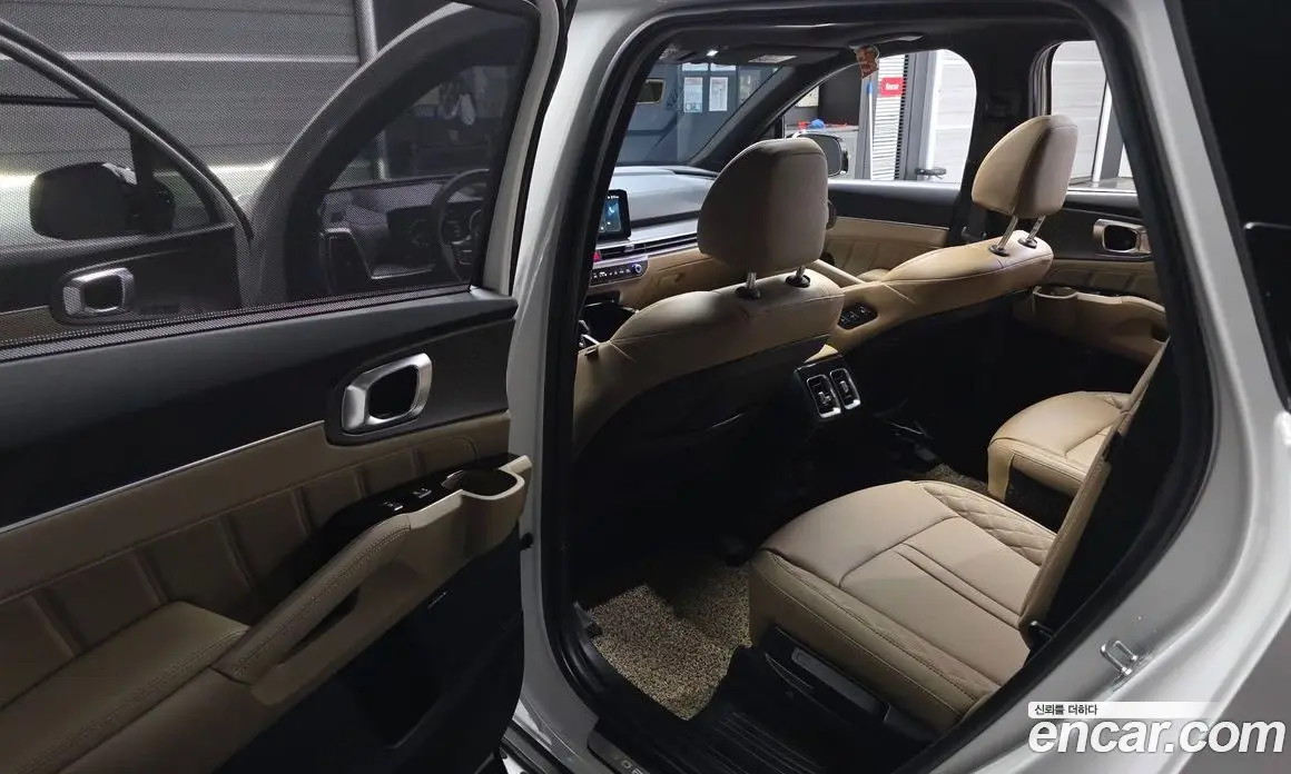 Kia Sorento 2024 2.5 автомат (гидро), фото 11