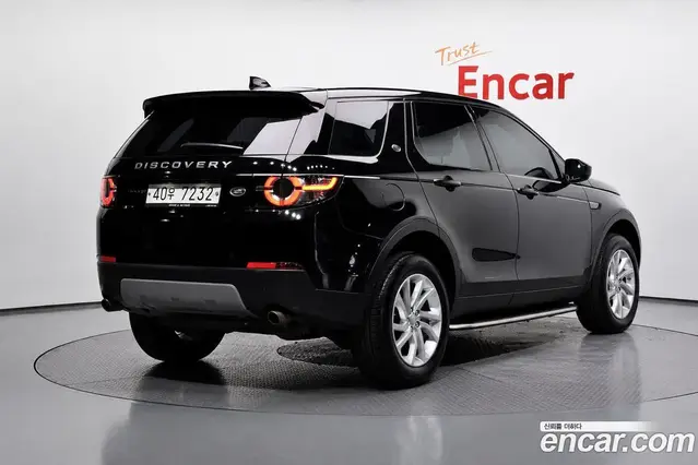 Land Rover Discovery Sport 2017 2.0 автомат (гидро), миниатюра 2