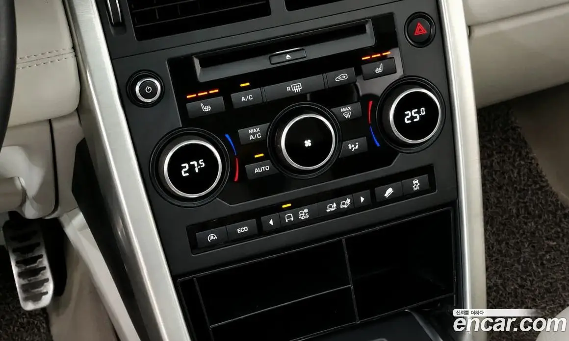 Land Rover Discovery Sport 2017 2.0 автомат (гидро), фото 16