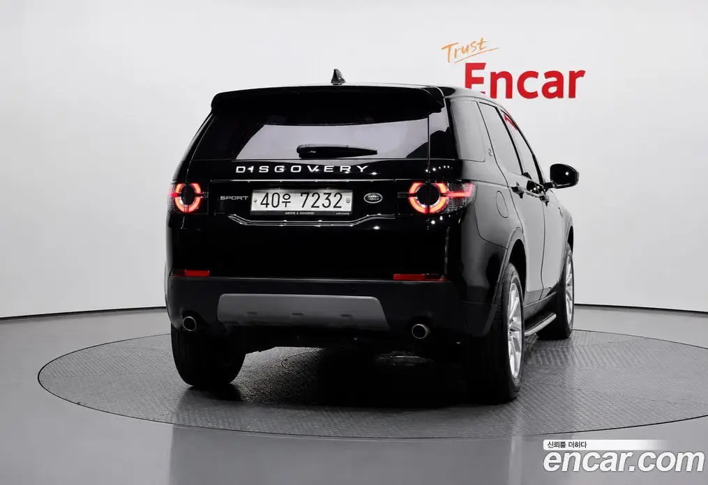 Land Rover Discovery Sport 2017 2.0 автомат (гидро), фото 4