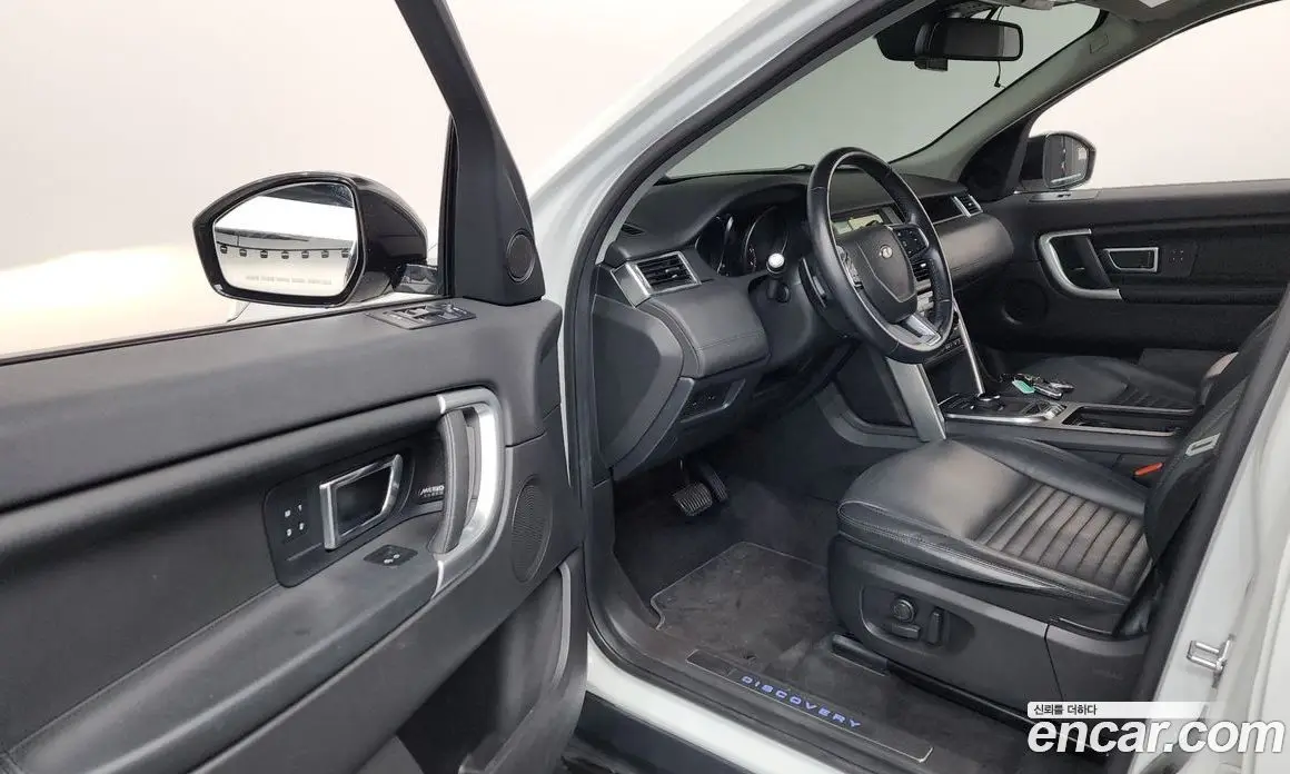 Land Rover Discovery Sport 2018 2.0 автомат (гидро), фото 13