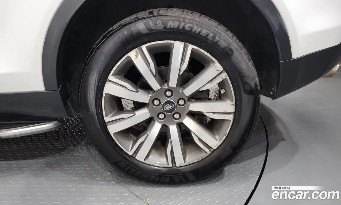 Land Rover Discovery Sport 2018 2.0 автомат (гидро), фото 7