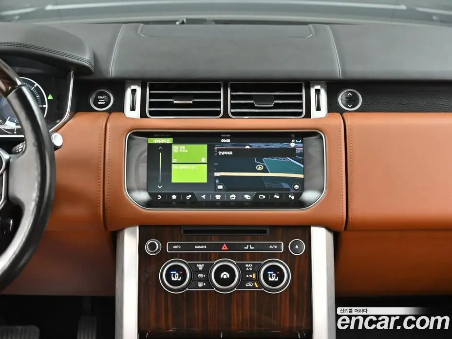 Land Rover Range Rover 2017 4.4 автомат (гидро), фото 19