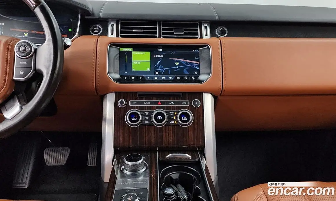 Land Rover Range Rover 2017 4.4 автомат (гидро), фото 25