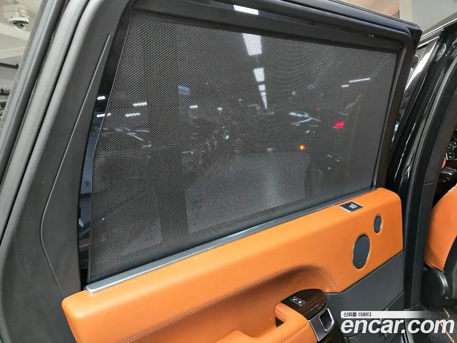 Land Rover Range Rover 2017 4.4 автомат (гидро), фото 26