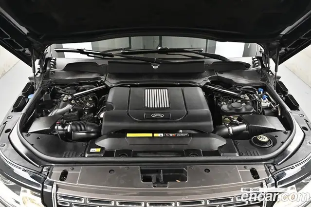 Land Rover Range Rover 2017 4.4 автомат (гидро), миниатюра 6