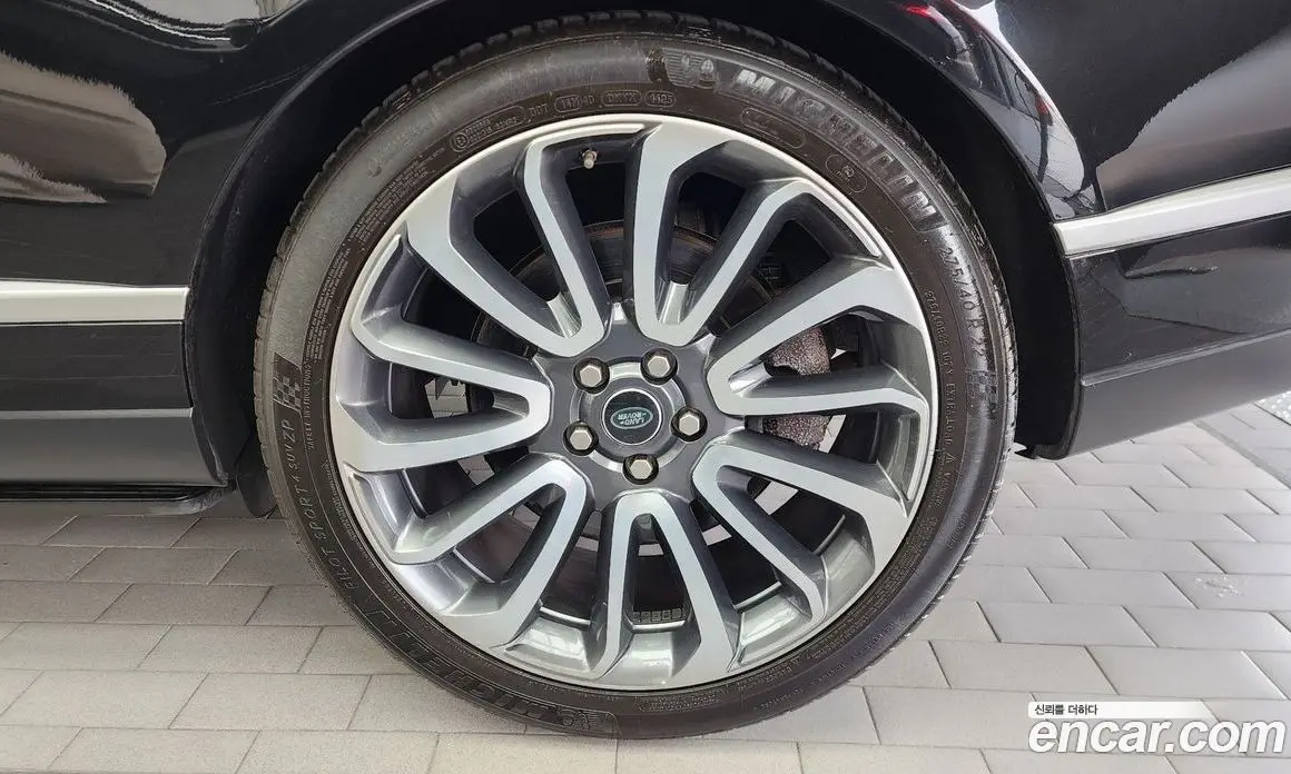 Land Rover Range Rover 2017 4.4 автомат (гидро), фото 7