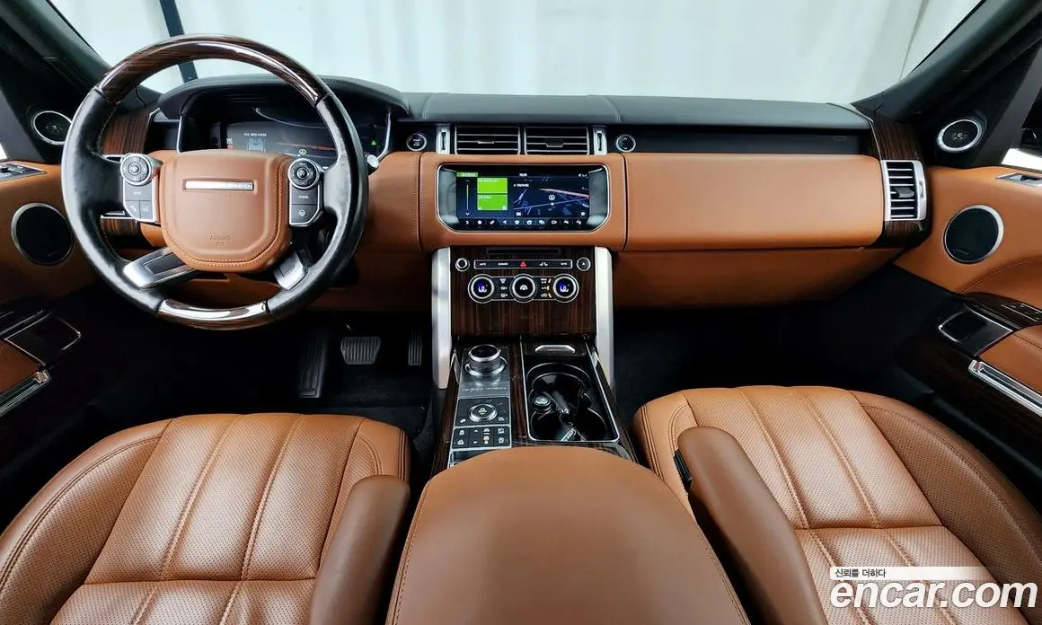 Land Rover Range Rover 2017 4.4 автомат (гидро), фото 10