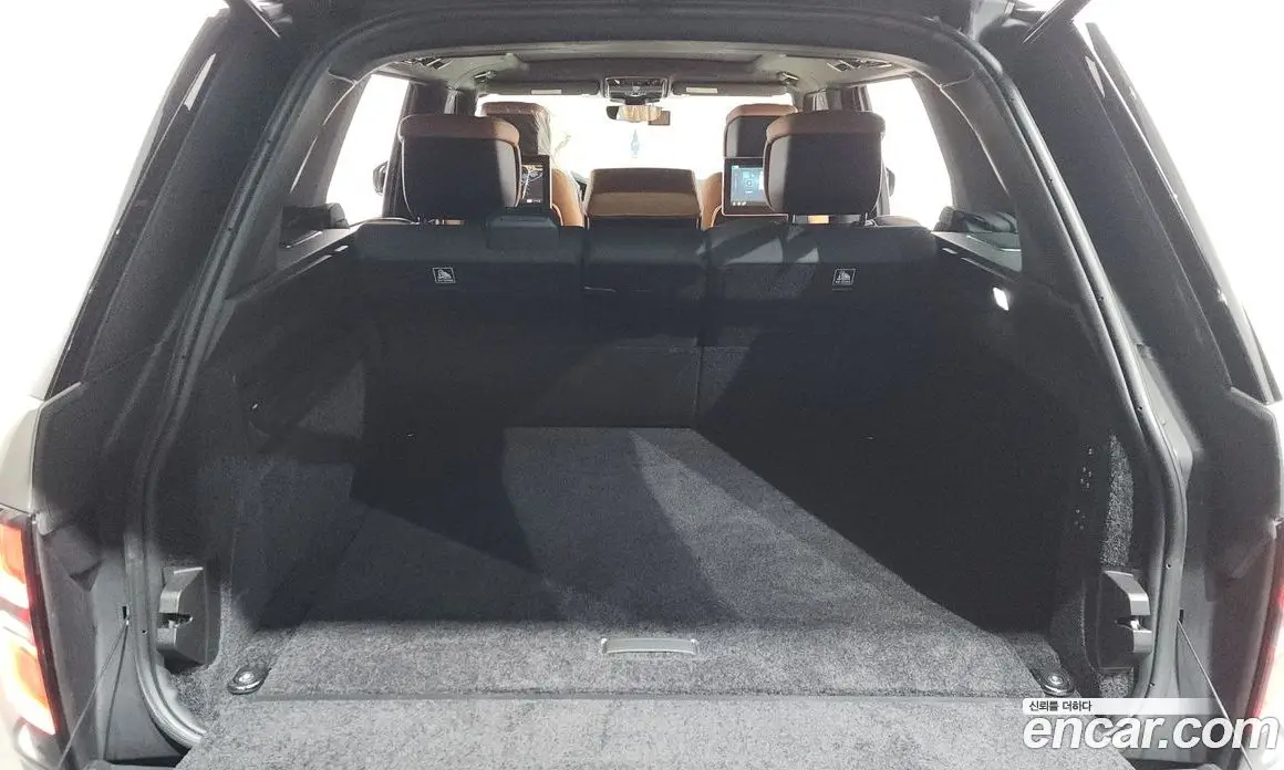 Land Rover Range Rover 2020 4.4 автомат (гидро), фото 24
