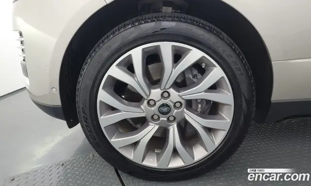 Land Rover Range Rover 2020 4.4 автомат (гидро), миниатюра 4