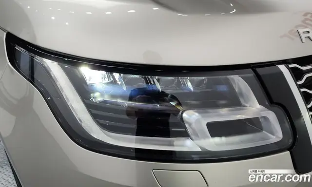 Land Rover Range Rover 2020 4.4 автомат (гидро), миниатюра 7